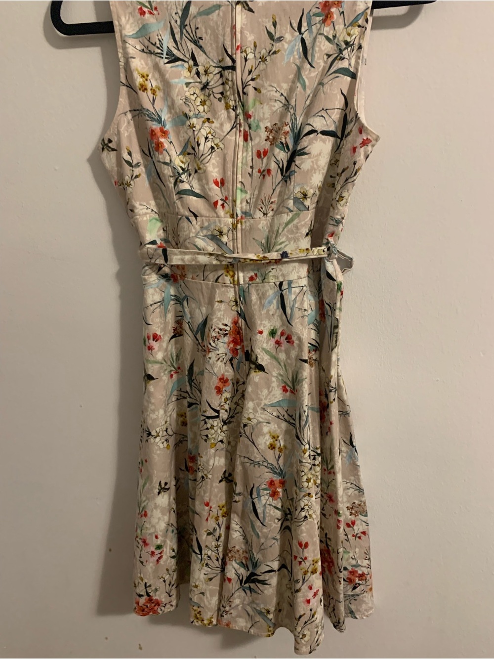 Sleeveless Cream Floral A-Line Dress with Belt